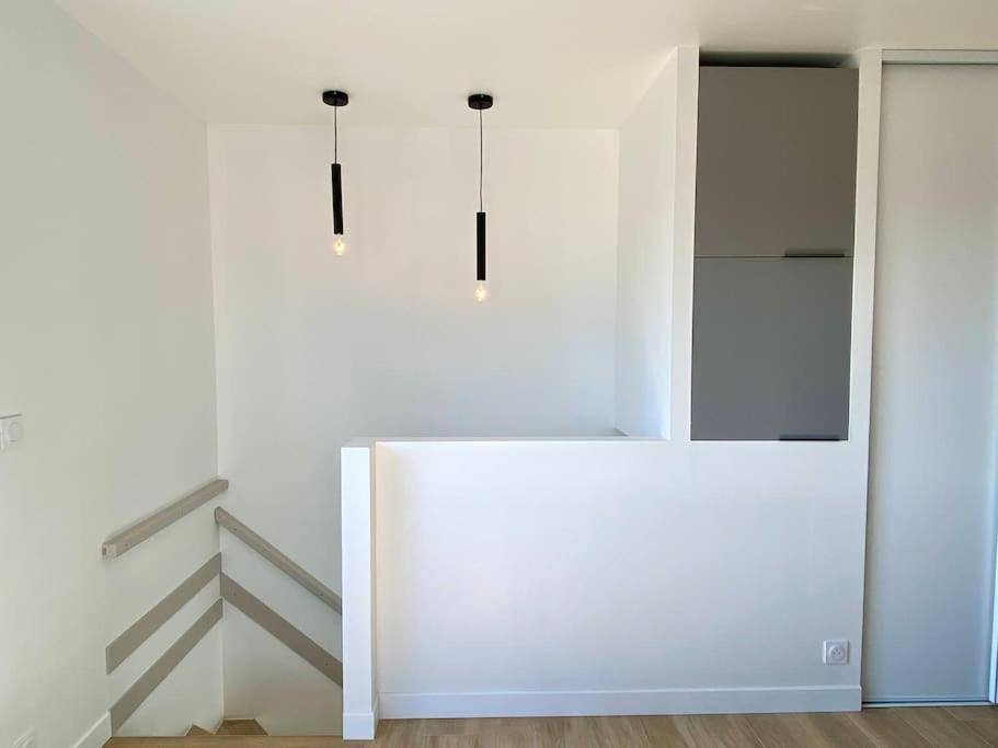Apartamento Magnifique T2 Neuf, Proche Gare, Parking Facile Vannes Exterior foto